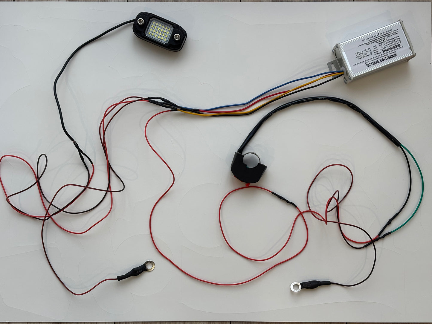 Plug and Play Rock Light