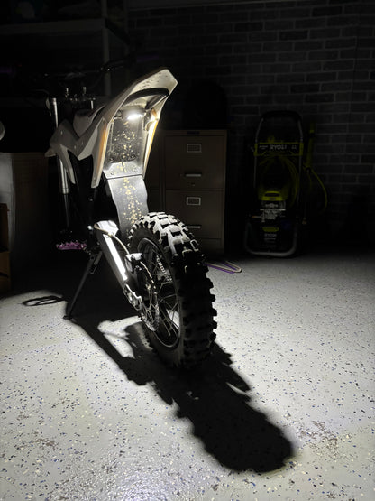 Plug and Play Rock Light